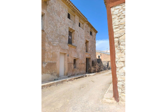 Woning - Herverkoop - Pinoso - Pinoso