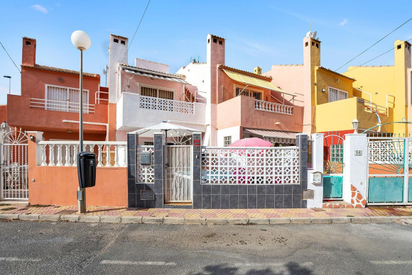 Woning - Herverkoop - Torrevieja - Aguas nuevas 1