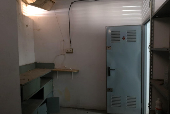 Herverkoop - Storeroom - Torrevieja - Estacion de autobuses