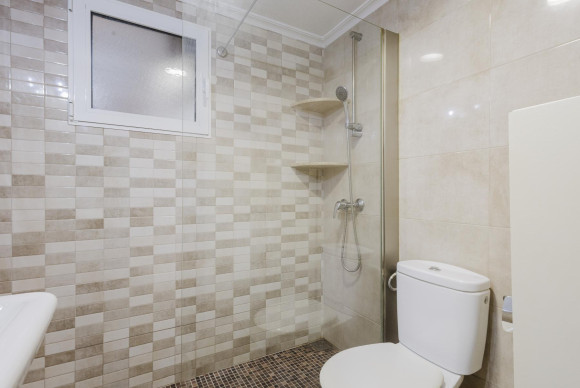 Herverkoop - Appartement  - Torrevieja - Playa del Acequión