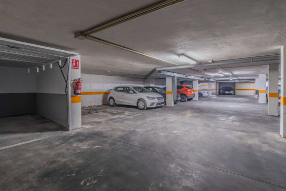 Herverkoop - Garage - Torrevieja - Parque de Las Naciones