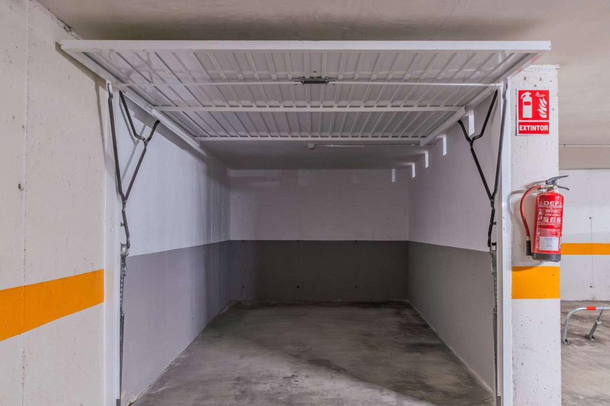 Herverkoop - Garage - Torrevieja - Parque de Las Naciones