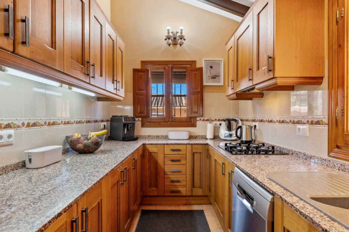 Herverkoop - Landelijke Woning-Finca - Rafal