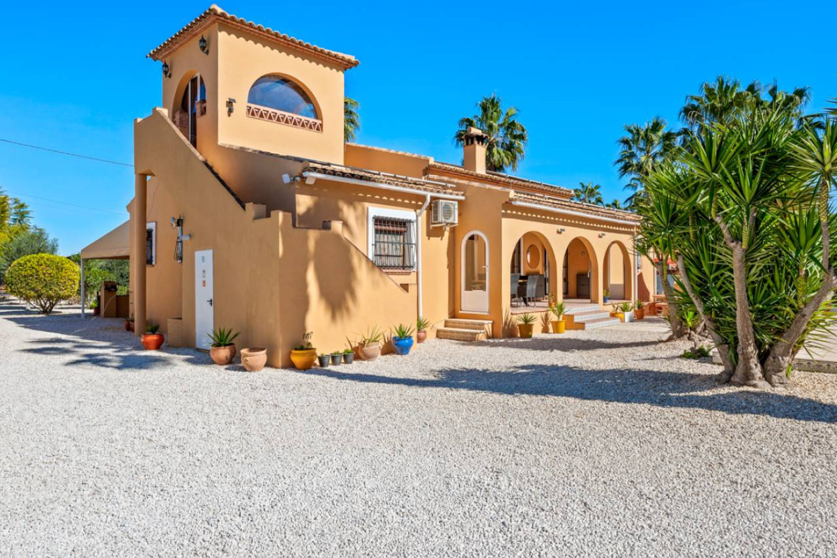 Herverkoop - Landelijke Woning-Finca - Rafal