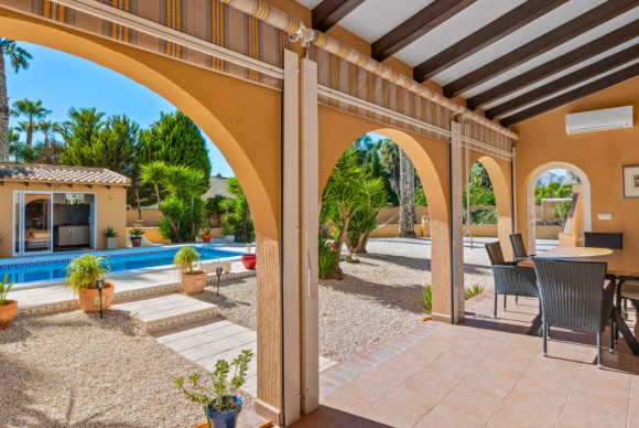 Herverkoop - Landelijke Woning-Finca - Rafal