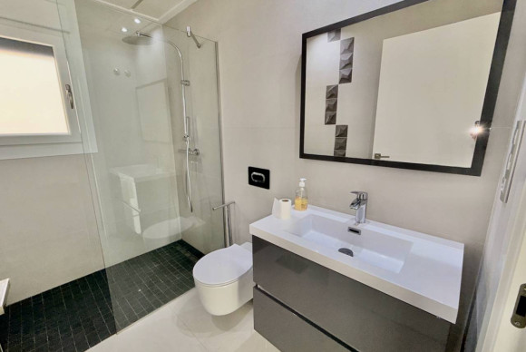 Reventa - Villa - Ciudad Quesada - Pueblo Bravo