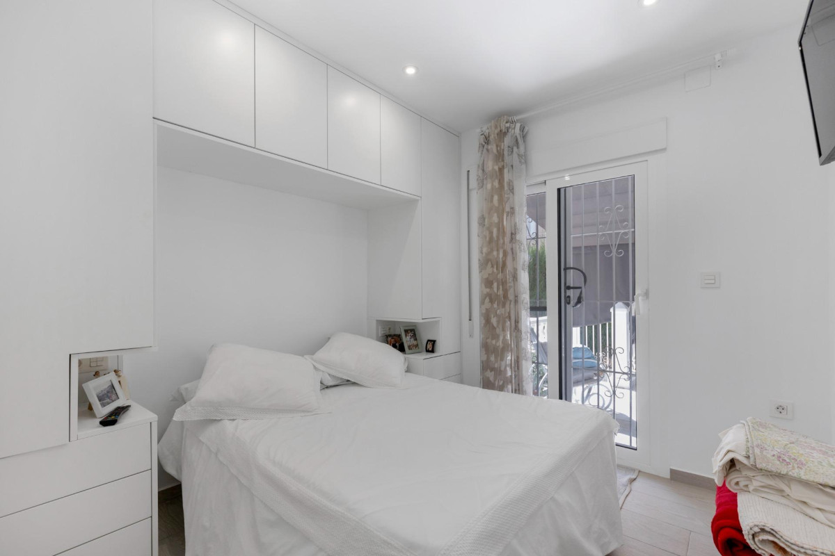 Herverkoop - Appartement - Guardamar del Segura - Urbanizaciones