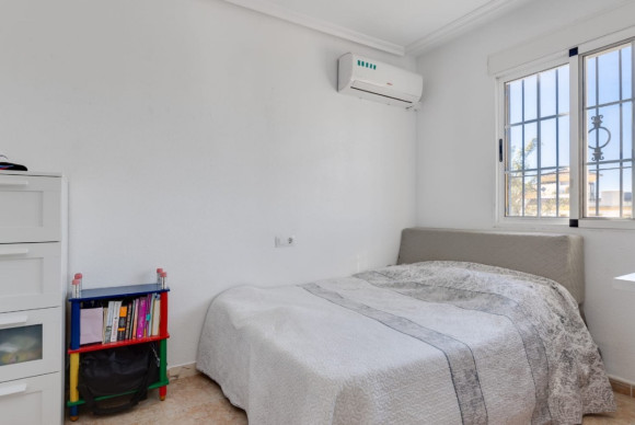 Resale - Townhouse - Torrevieja