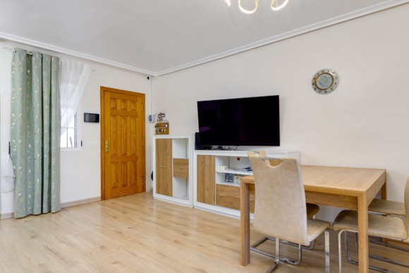 Resale - Townhouse - Torrevieja