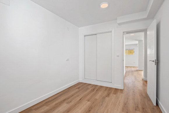 Herverkoop - Half Vrijstaande Woning - Benimar - Benimar II