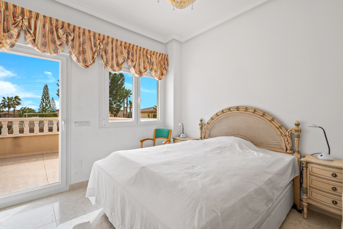 Herverkoop - Vrijstaande Villa - Ciudad Quesada - Doña Pepa