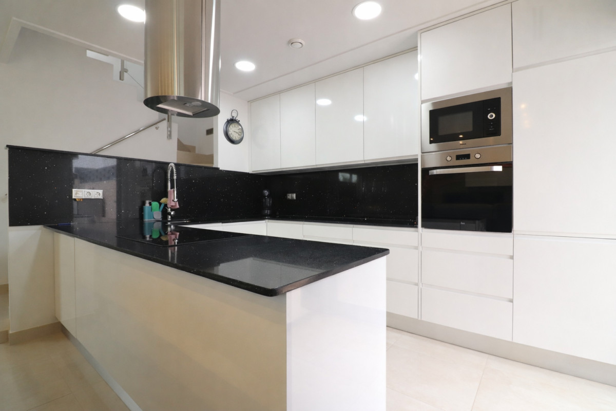 Herverkoop - Vrijstaande Villa - Benijofar - Benijofar - Village