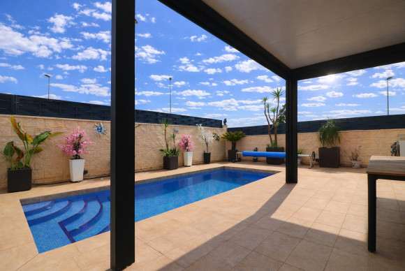 Herverkoop - Vrijstaande Villa - Benijofar - Benijofar - Village