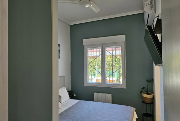 Herverkoop - Vrijstaande Villa - La Marina - La Marina - Urbanization