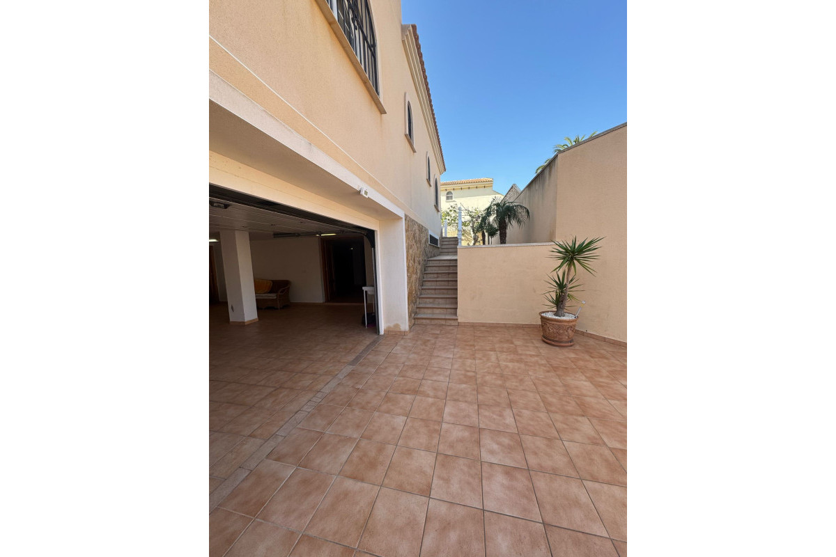 Reventa - House - Orihuela Costa