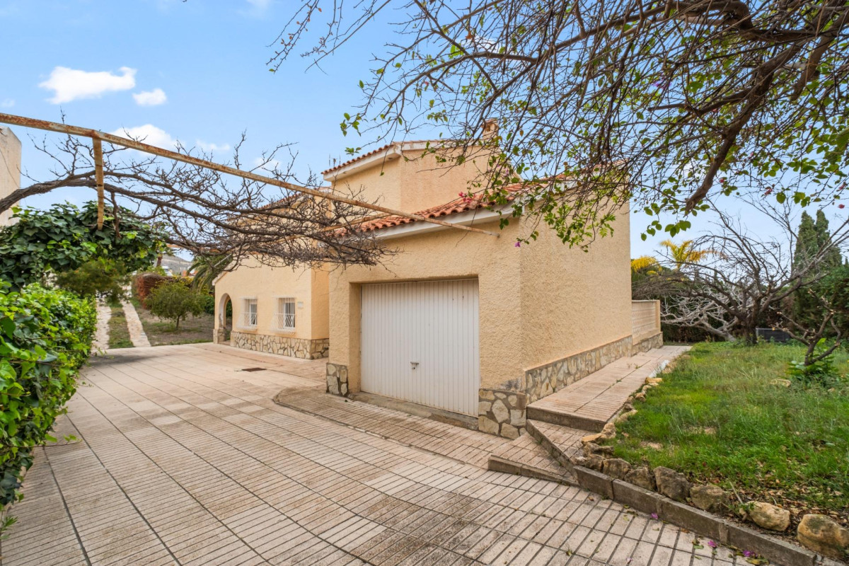 Resale - Country House - CAMPELLO