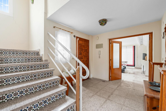 Resale - Country House - CAMPELLO