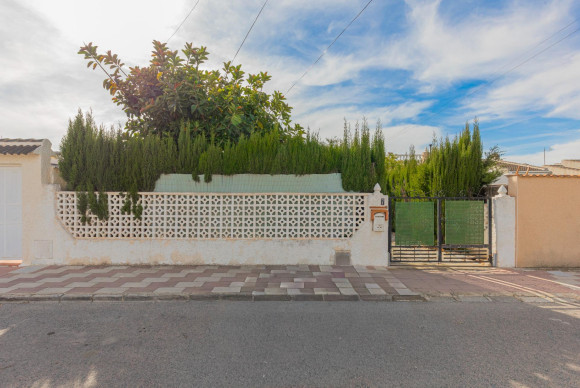 Herverkoop - Villa - Torrevieja - La siesta