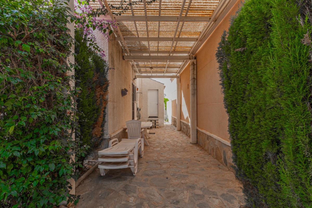 Herverkoop - Villa - Torrevieja - La siesta