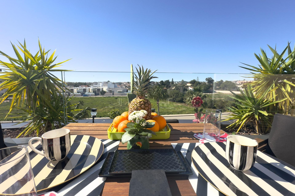 Herverkoop - Appartement  - Orihuela Costa - Los Dolses