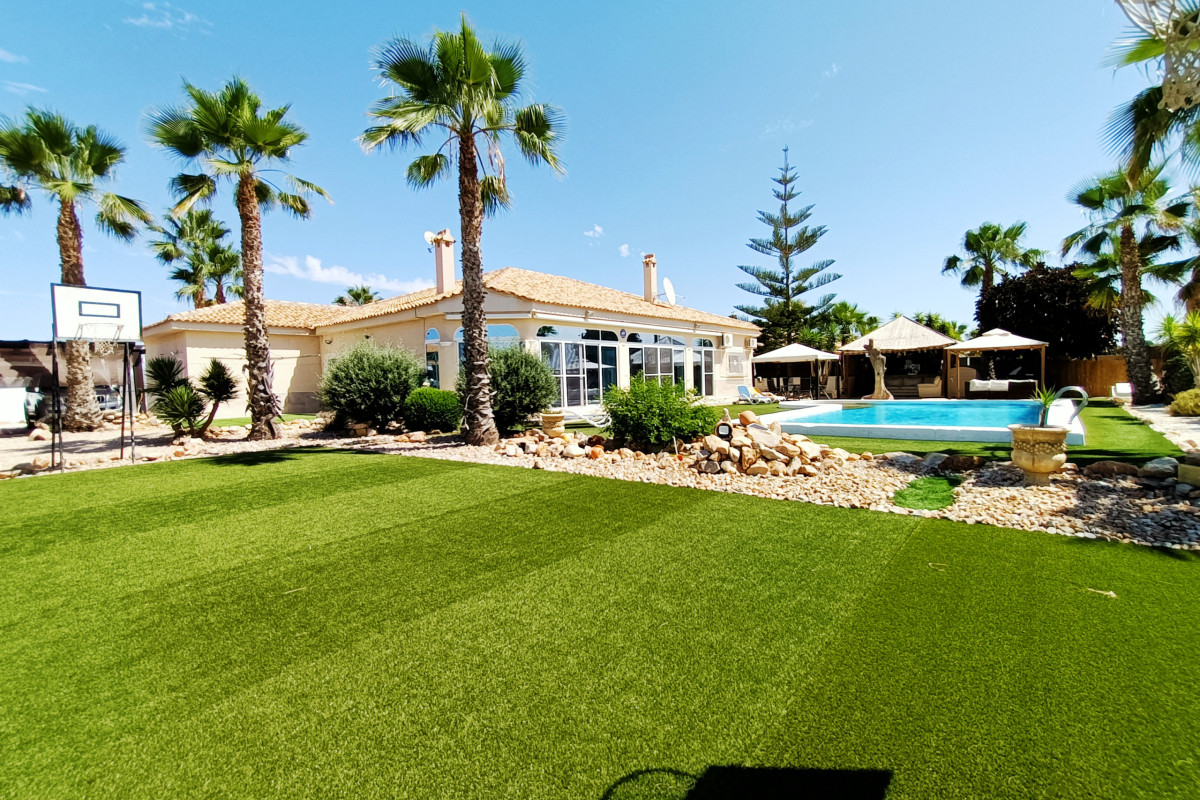 Herverkoop - Vrijstaande Villa - Gea Y Truyols - Urb Lo Santiago