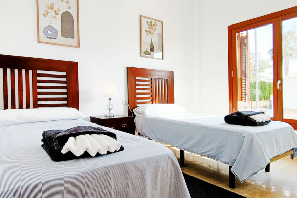 Herverkoop - Vrijstaande Villa - El Valle Golf Resort - El Valle Golf Resort - Centre