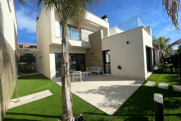 Herverkoop - Vrijstaande Villa - Santa Rosalía - Santa Rosalía Lake & Life Resort