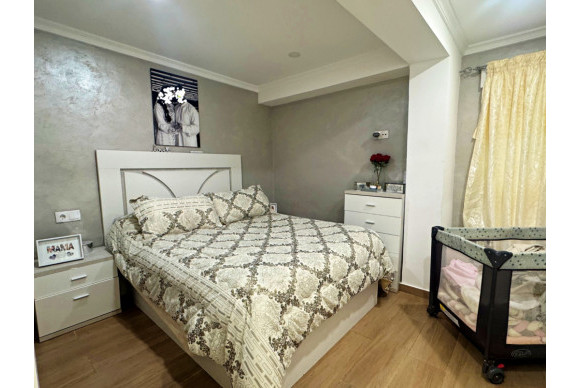 Herverkoop - Apartment / flat - Denia - Center