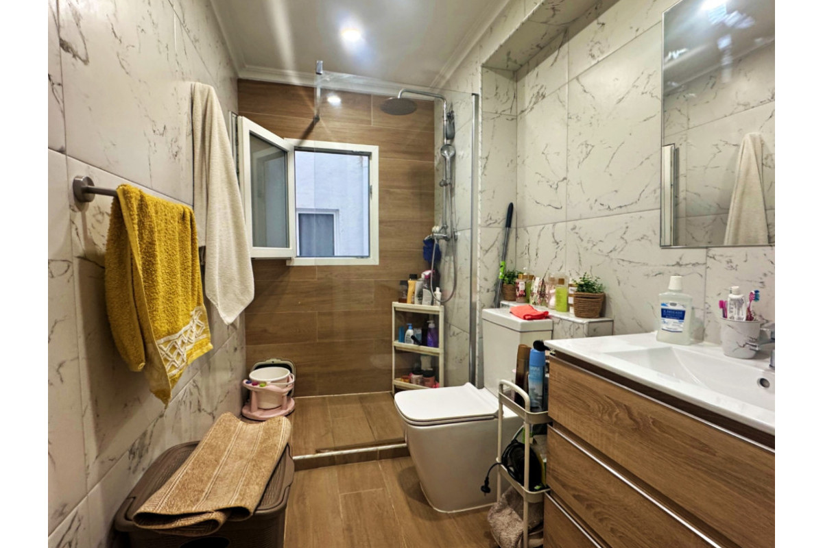 Herverkoop - Apartment / flat - Denia - Center