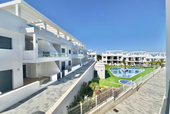 Herverkoop - Appartement - Torrevieja - Los balcones