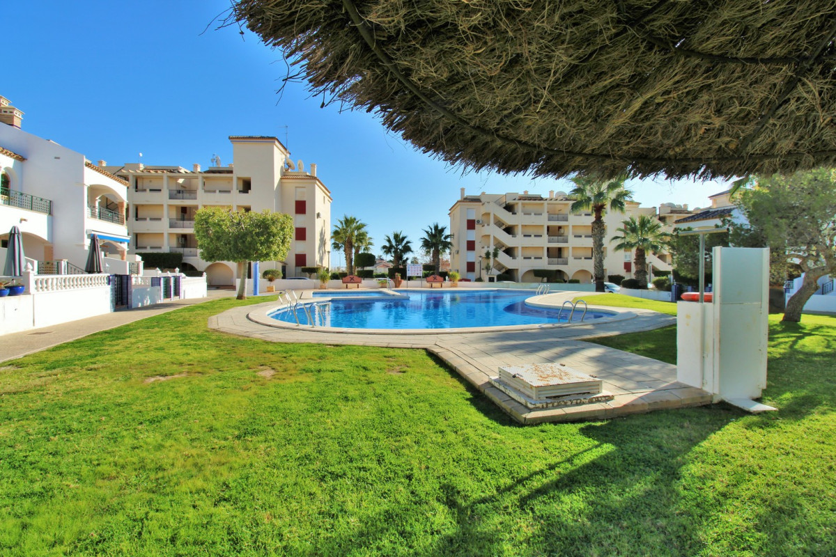 Resale - Apartment  - Playa Flamenca