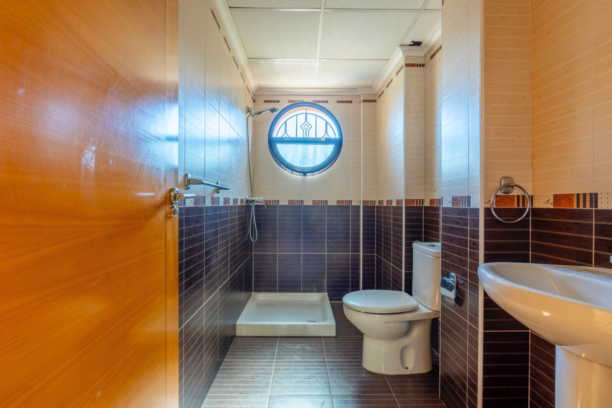 Resale - Villa - Villamartin