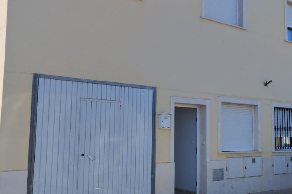 Herverkoop - Duplex Woning - Hondón de las Nieves