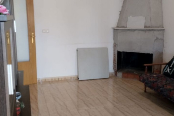 Herverkoop - Duplex Woning - Hondón de las Nieves