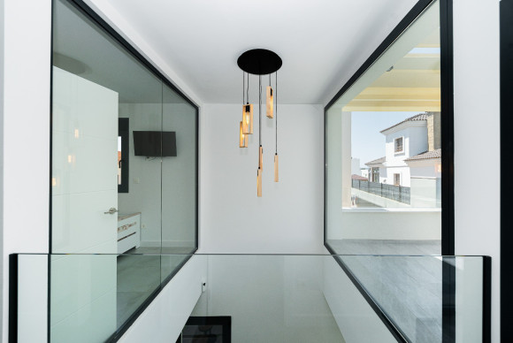 Herverkoop - Vrijstaande Villa - Los Montesinos - La Herrada