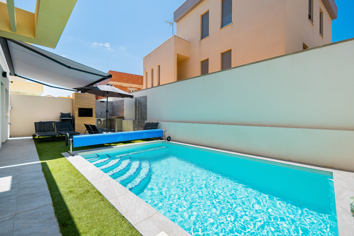 Herverkoop - Vrijstaande Villa - Los Montesinos - La Herrada