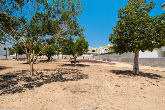 Herverkoop - Vrijstaande Villa - Los Montesinos - La Herrada