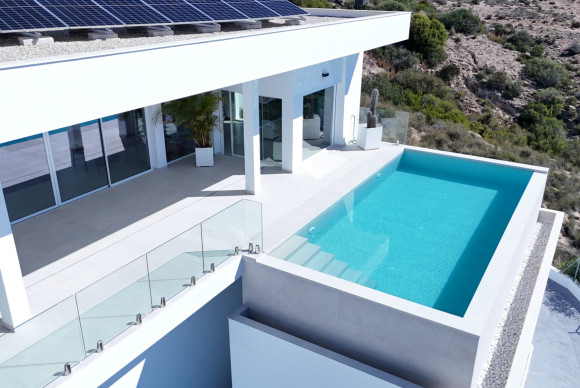 Herverkoop - Vrijstaande Villa - La Marina