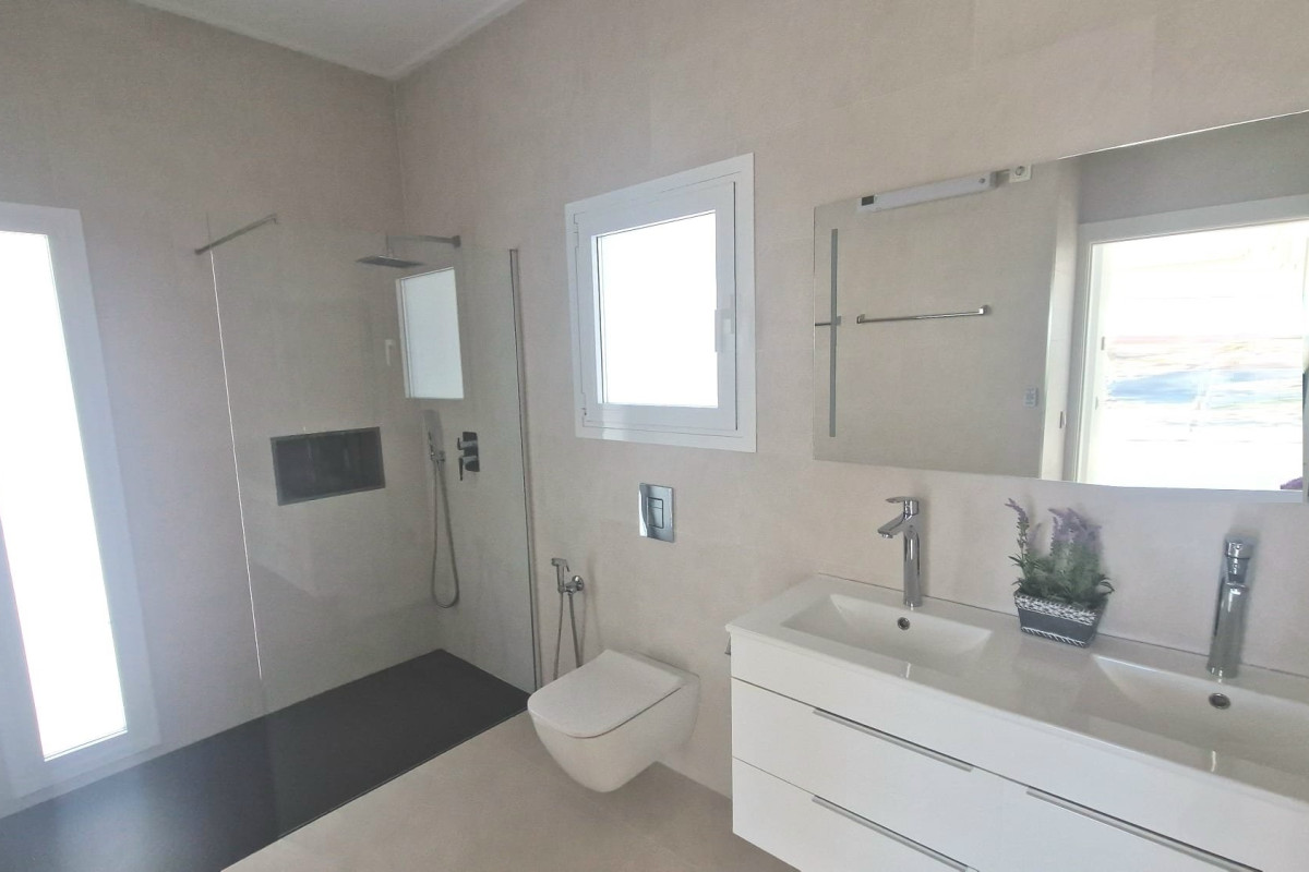 Herverkoop - Vrijstaande Villa - La Marina