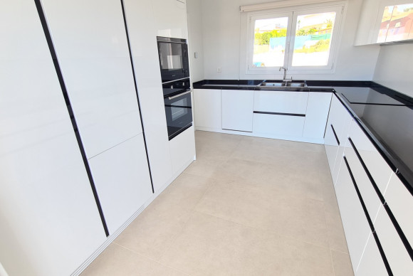 Herverkoop - Vrijstaande Villa - La Marina