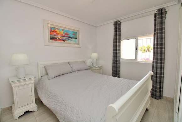 Resale - Bungalow - Villamartin