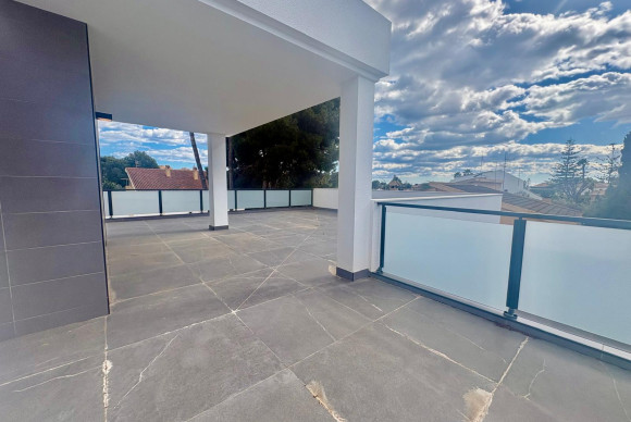 Revente - Chalet Independiente - Orihuela Costa