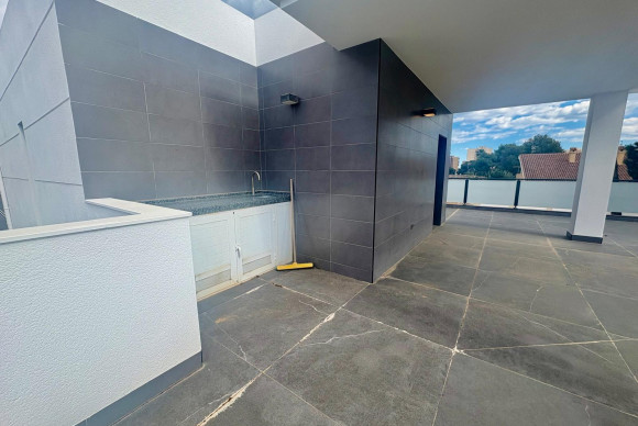 Revente - Chalet Independiente - Orihuela Costa