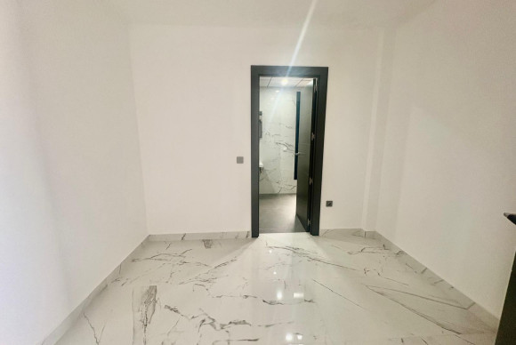 Revente - Chalet Independiente - Orihuela Costa