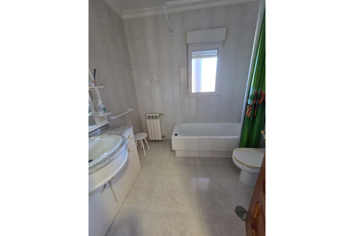 Revente - House - Orihuela Costa