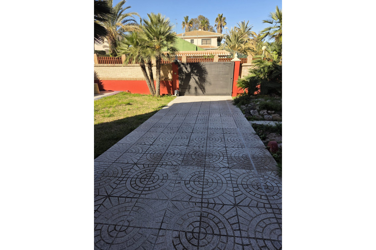 Revente - House - Orihuela Costa