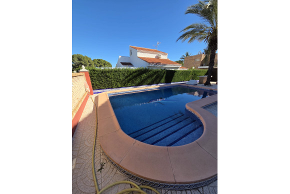 Revente - House - Orihuela Costa