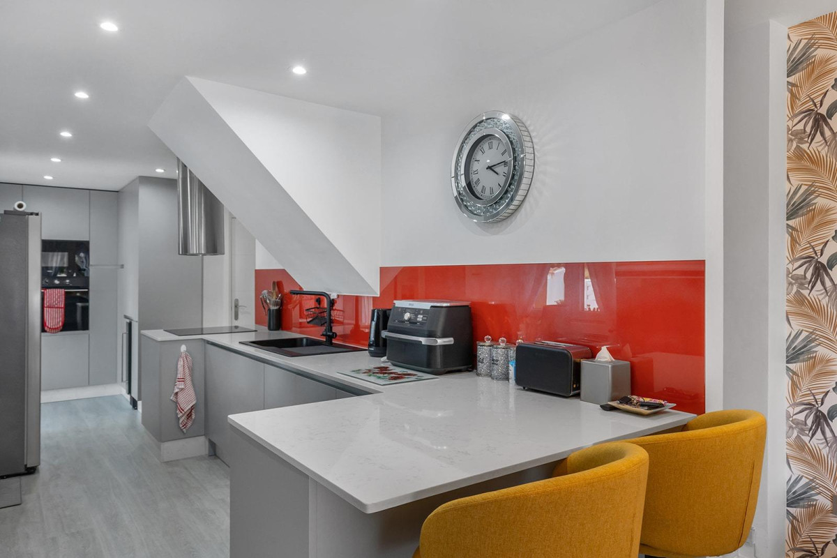 Herverkoop - Villa - Guardamar del Segura - Urbanizaciones