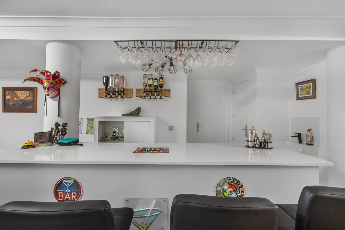 Herverkoop - Villa - Guardamar del Segura - Urbanizaciones