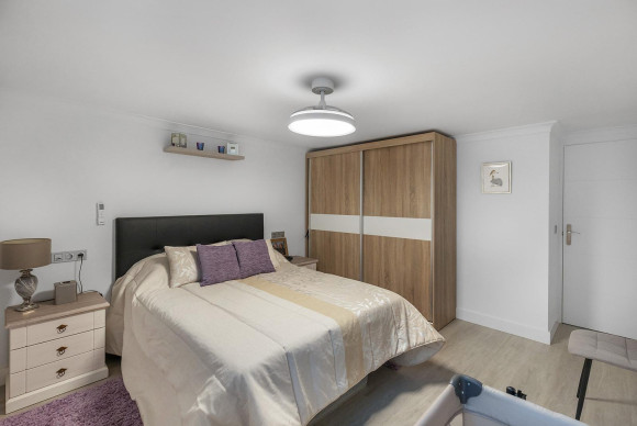 Herverkoop - Villa - Guardamar del Segura - Urbanizaciones